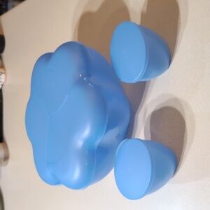 Tupperware Sky Blue Chip/Veggie and Dip Set 6 pc.